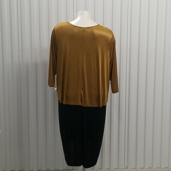 🎉HP🎉Roaman's Black and Gold Dress - Picture 2 of 6